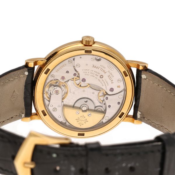 Patek Philippe Calatrava 5120J-001